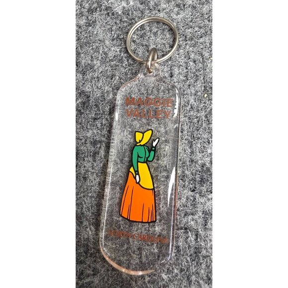 Maggie Valley North Carolina Souvenir Keychain - Picture 1 of 5